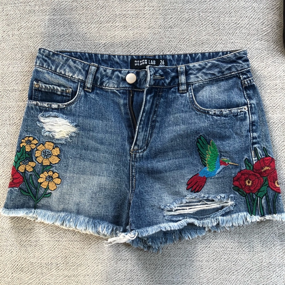 Zara Denim ‘Stitched’ shorts